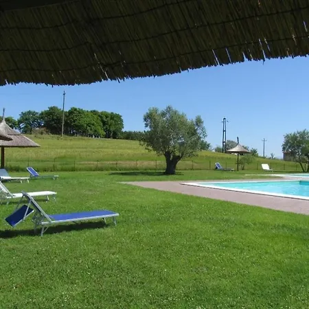 Caioncola Sleeps 6 Pool Wifi T763561 * Ravigliano