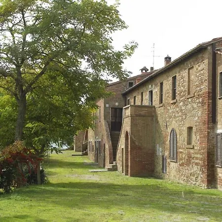 Апартаменты Caioncola Sleeps 6 Pool Wifi T763561